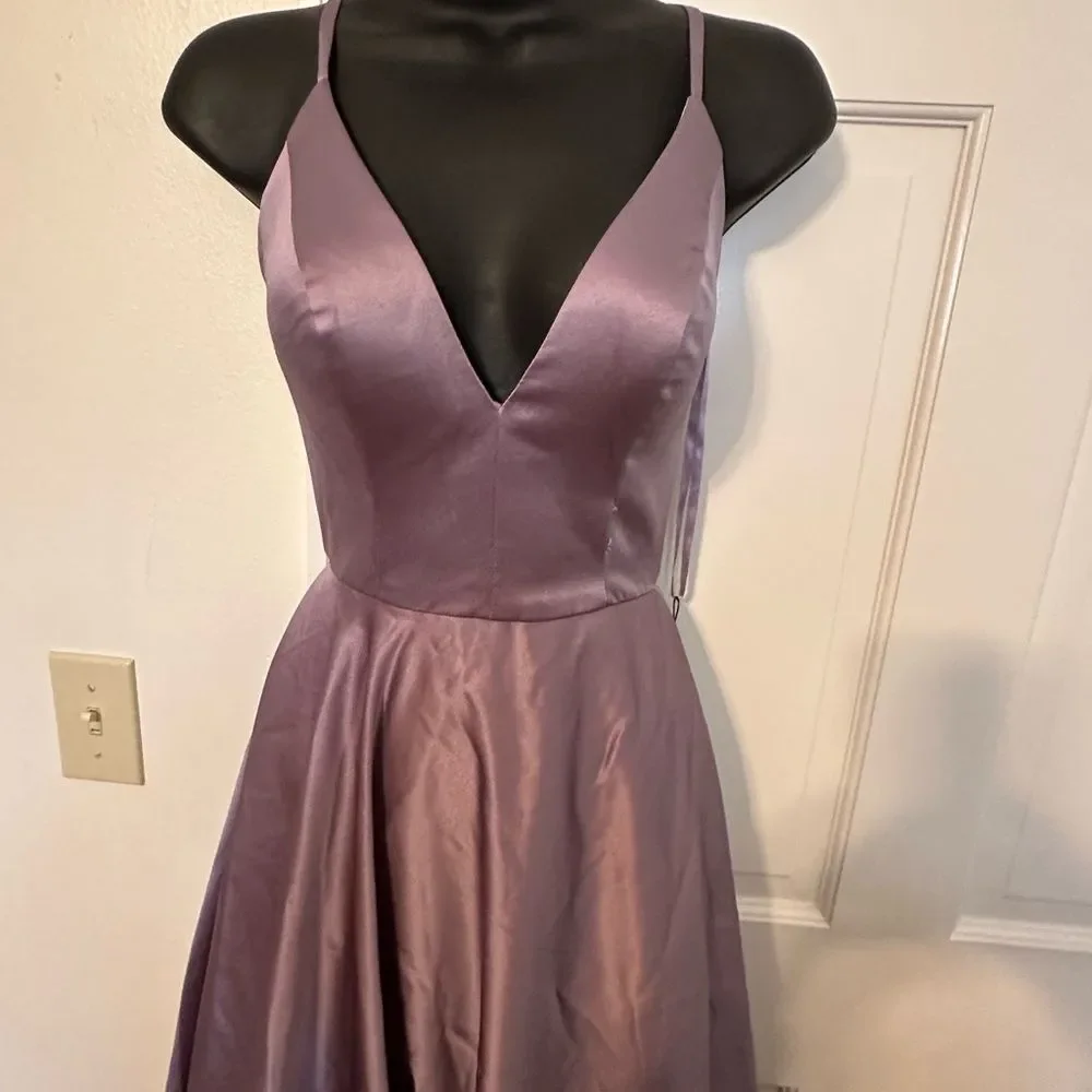 La Femme Lavender/Gray Spaghetti Strap V Neck Dress Size 4 NWT - Picture 12 of 14